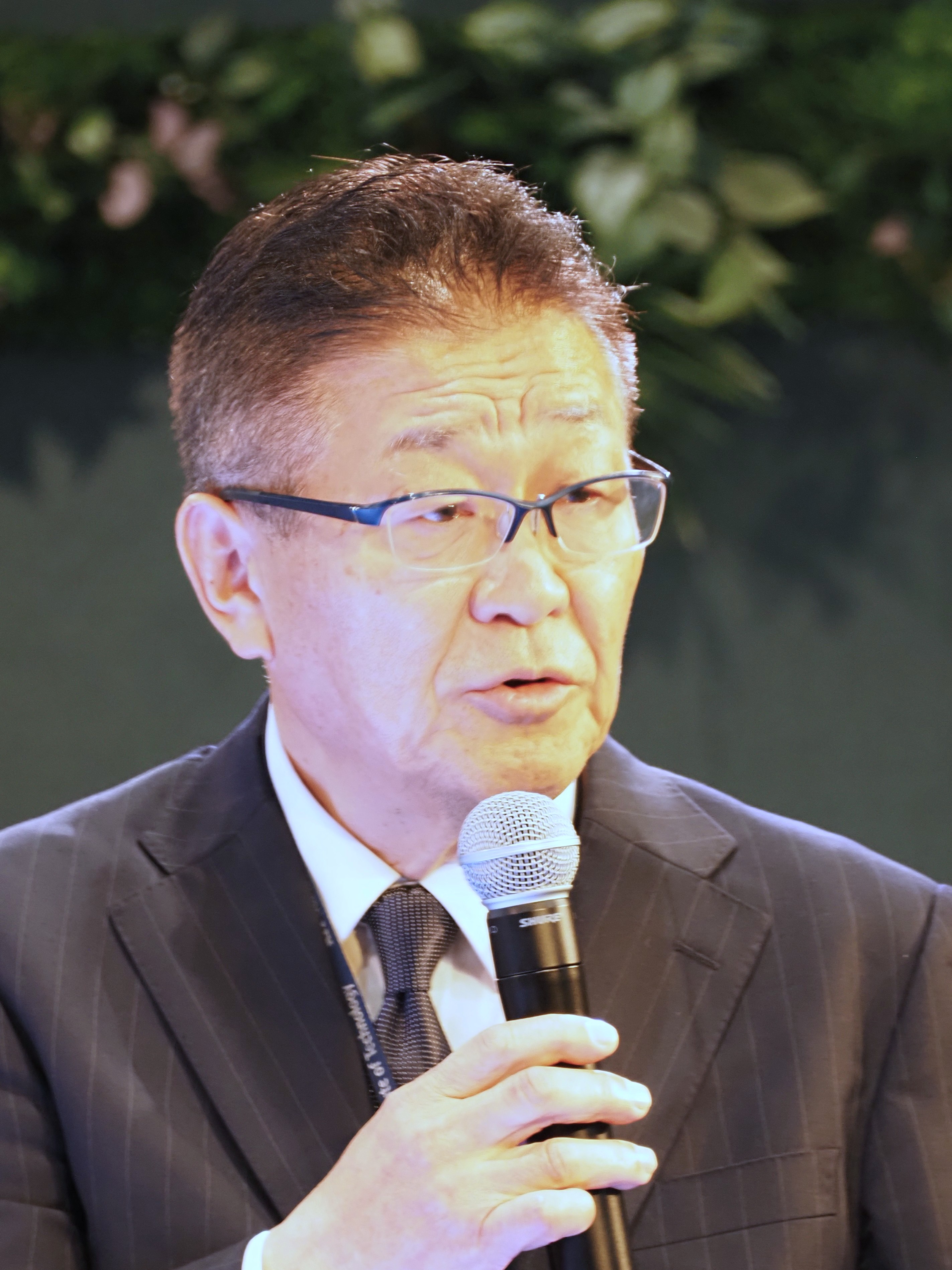 西本 逸郎